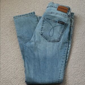 Calvin Klein High Rise Skinny Jeans, Size 4